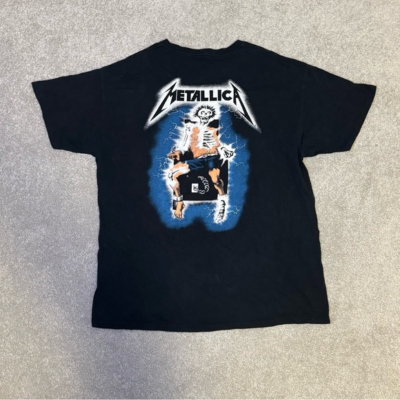 Metallica T-Shirt - Picture 3 of 3